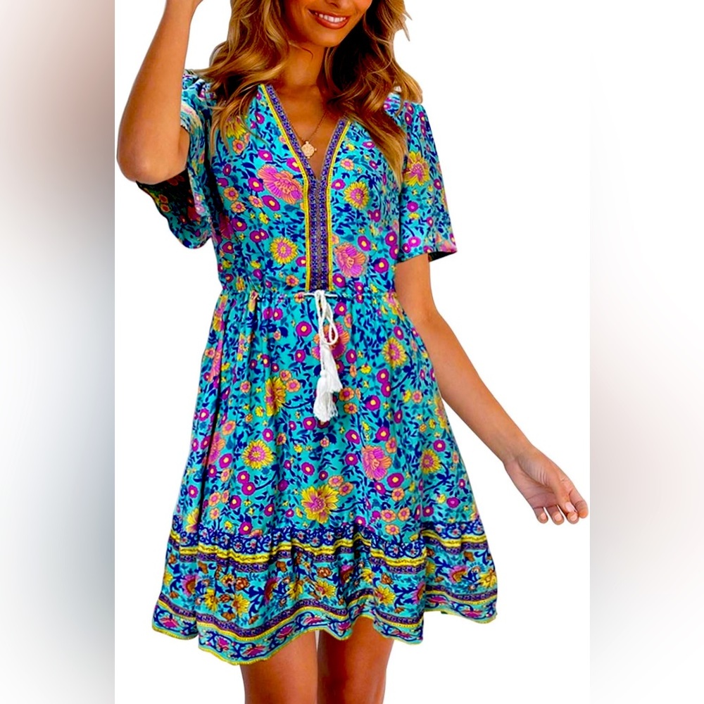 Women’s Bohemian Multicolor Floral Summer Beach Vacation Short Mini Dress Medium